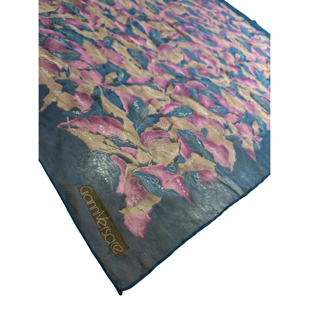 Gianni Versace Silk Scarf Floral Print Designer Square Neck Scarf 26
